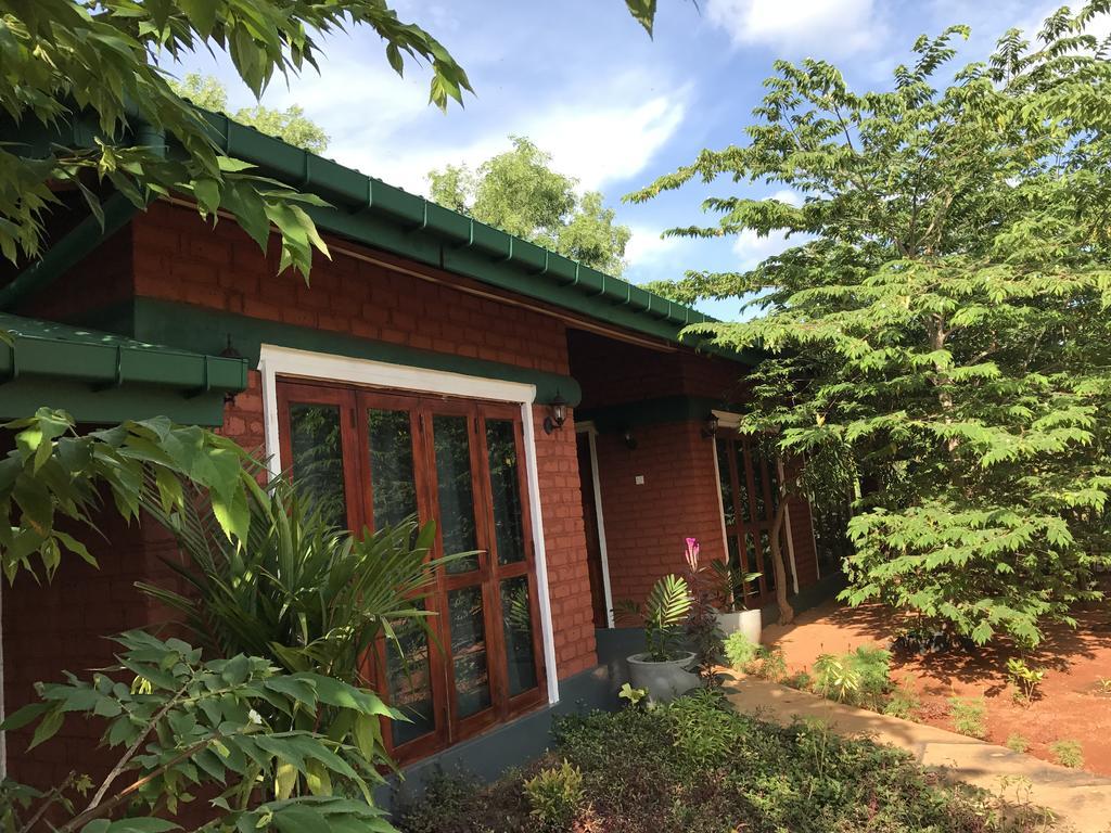 Sunshine Resort & Spa Sigiriya Exterior photo